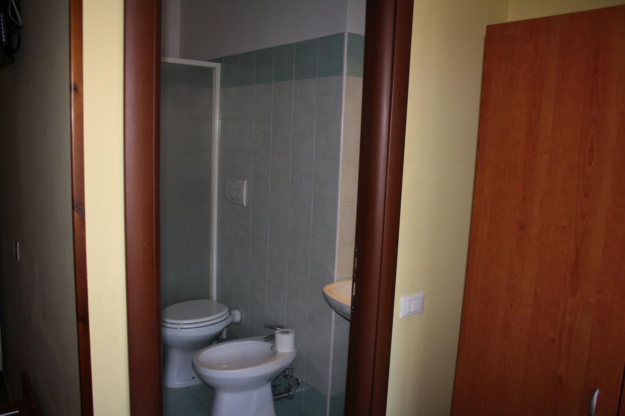 Hotel Eurorooms Рим Екстериор снимка